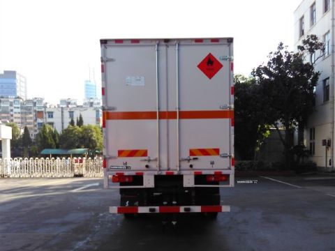 DFH5180XRYBX1DVȼҺʽ䳵