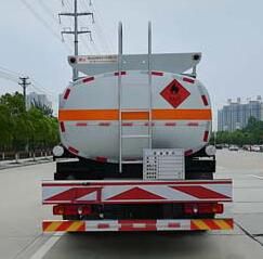 CLQ5181GYY5D型运油车