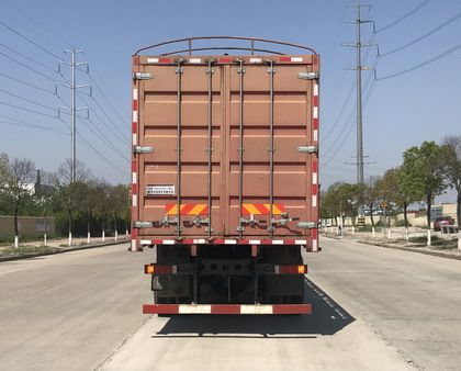 东风猛士民用版 东风猛士越野车报价 东风猛士民用版报价DFH5320CCQAXV型畜禽运输车