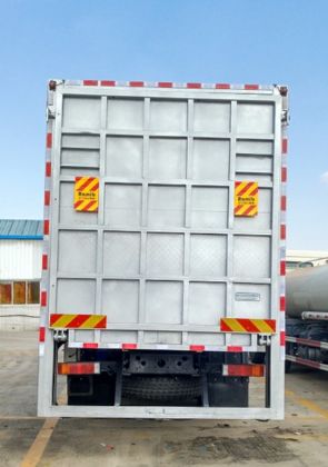 东风尖头四驱越野车、东风天锦四驱越野车、DFC5310XC雏禽运输车