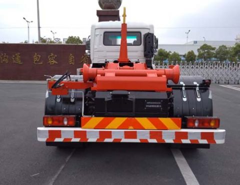 YJW5180ZXX型车厢可卸式垃圾车