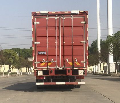 东风四驱六驱越野车,东风四驱六驱越野客车,东风4×4猛士6×6DFH52翼开启厢式车